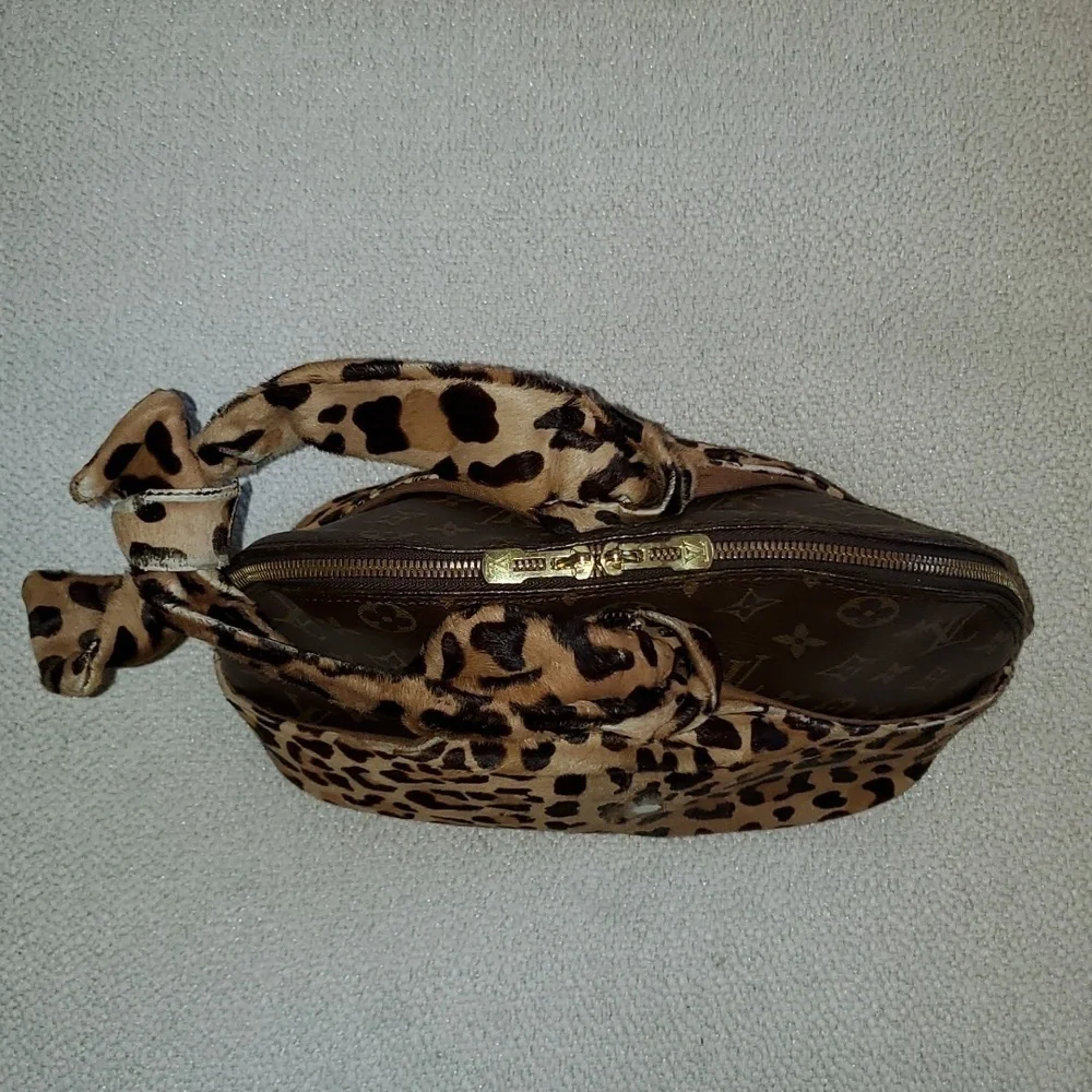 Louis Vuitton Monogram Alma Alaia Vintage Pony Hair Limited Edition - Picture 3 of 16